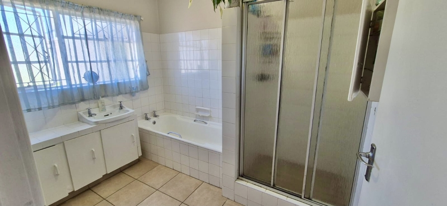 3 Bedroom Property for Sale in Newton Park Eastern Cape